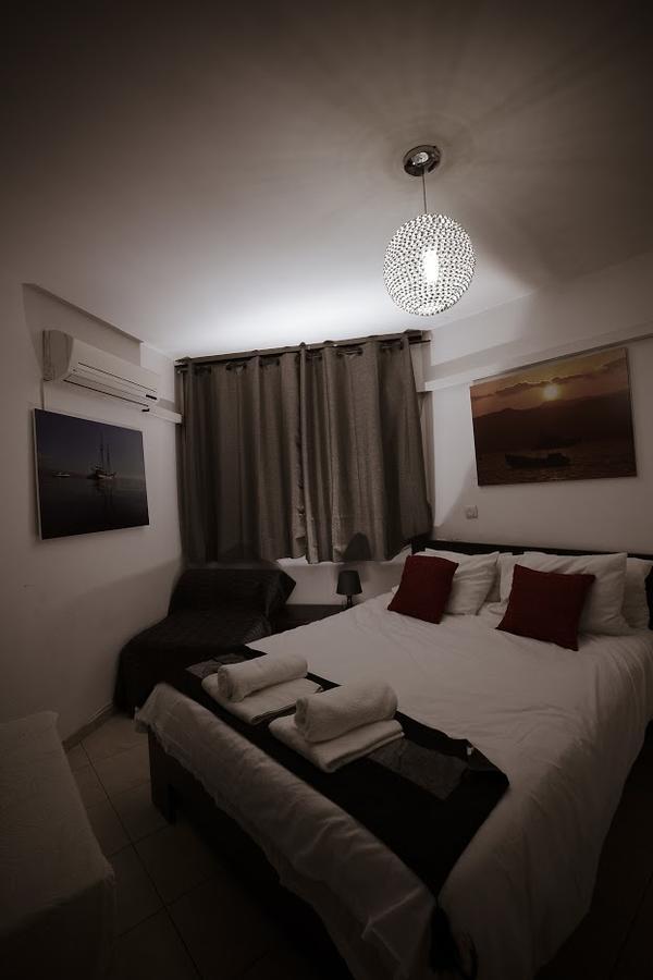 Avi'S Suites Eilat Extérieur photo