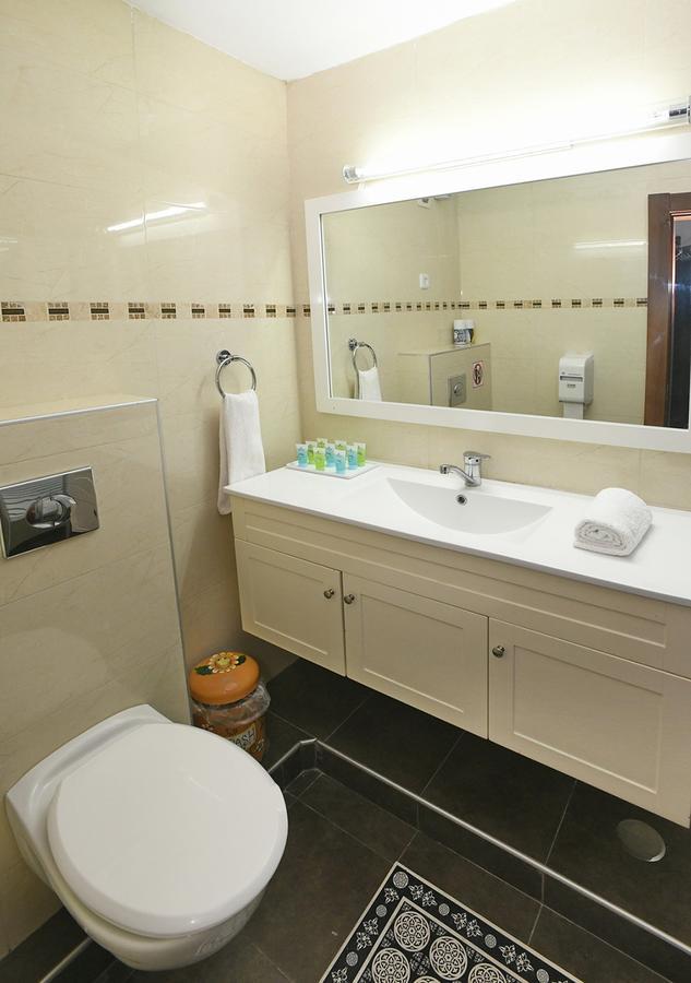 Avi'S Suites Eilat Extérieur photo